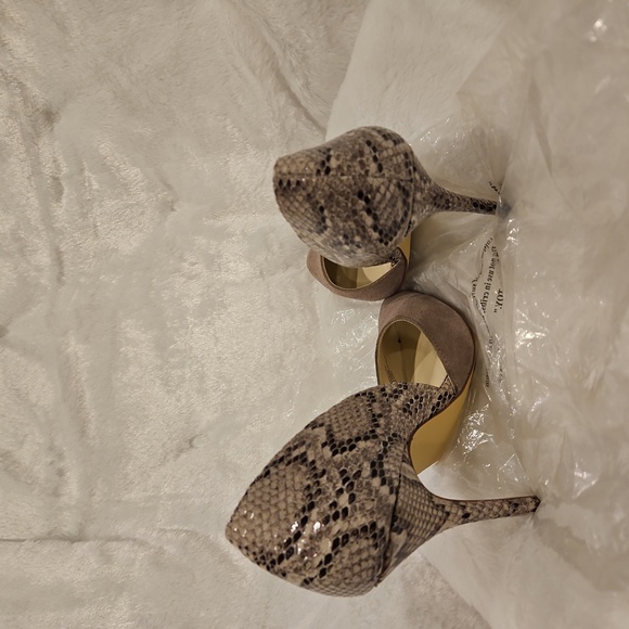 Steve Madden leather size 9.5 3in dressy heels - Picture 2 of 4